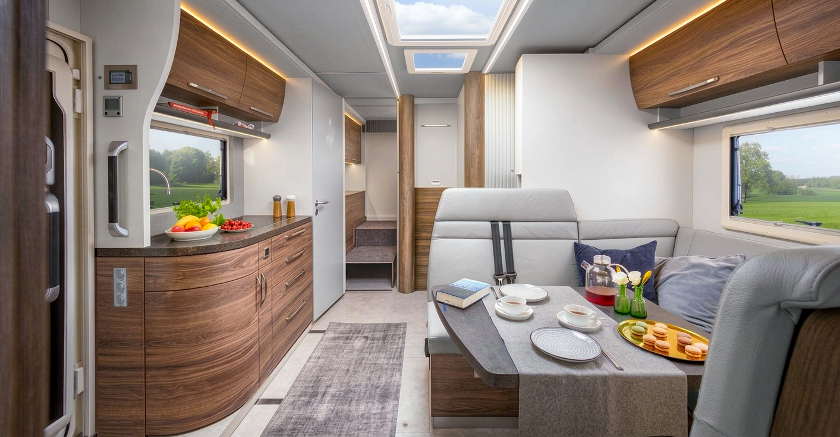 Q18 Küche und Essbereich